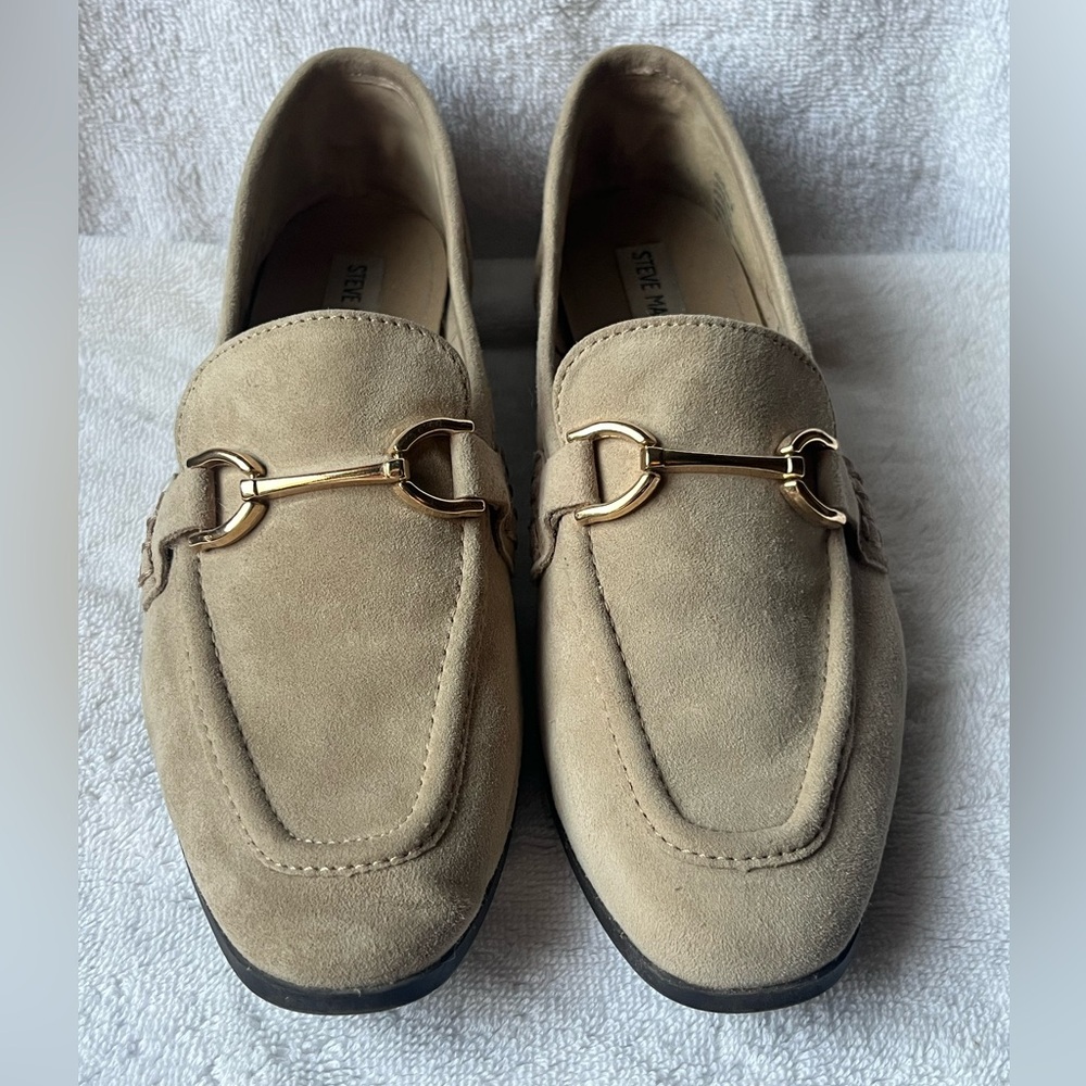 Steve Madden Tan Loafers with Gold Detail